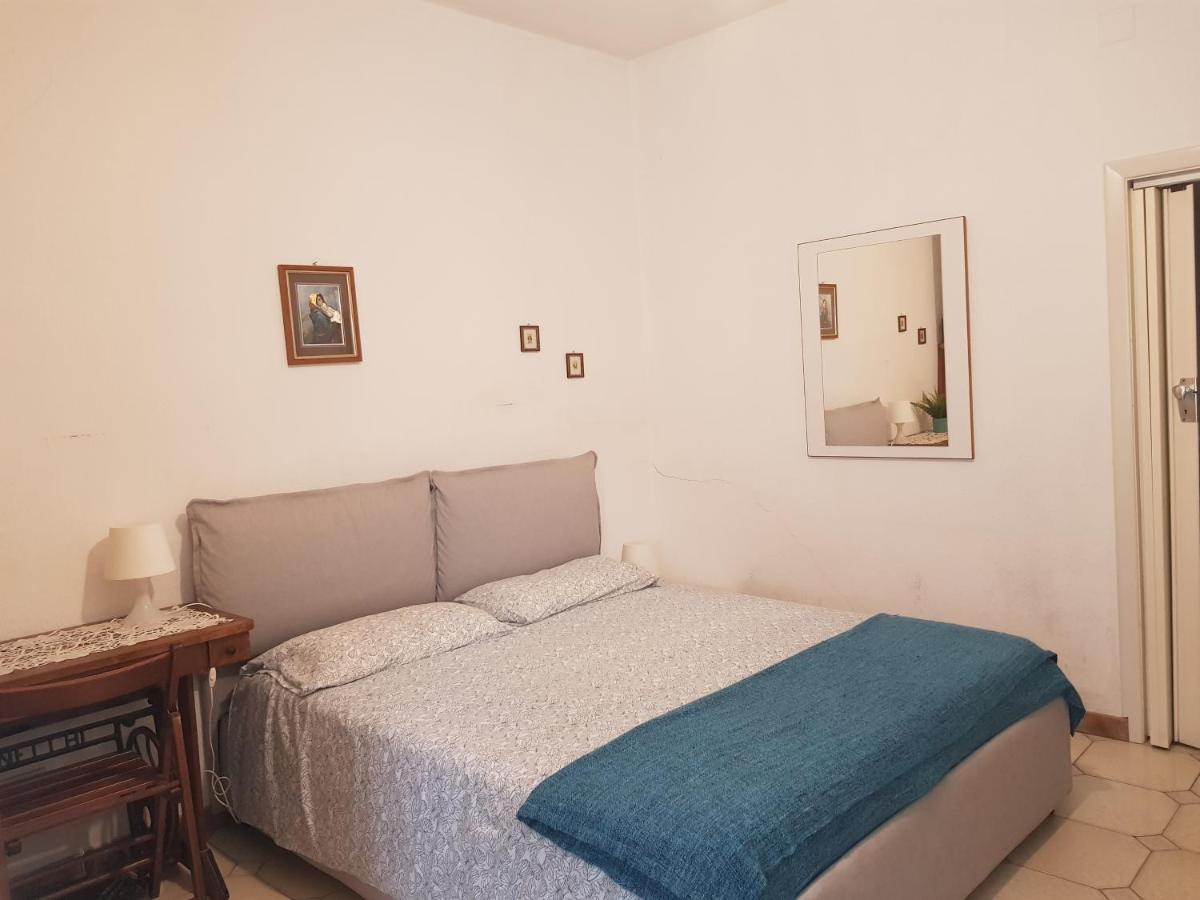 Holiday In Pietra Ligure Bagian luar foto